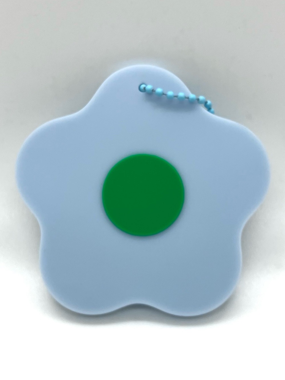 CJ Hendry JuJu Light Blue and Green Flower Silicone Keychain from Juju World New - Picture 3 of 6